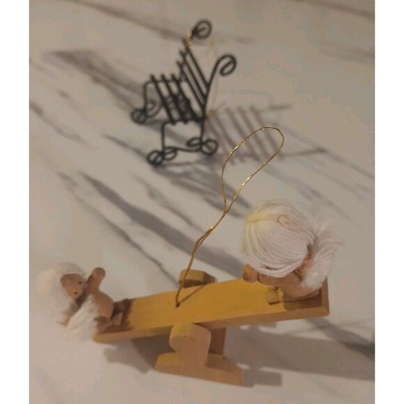 Vintage Christmas Ornaments Lot Of 14 Holiday Handmade Cottage - Picture 7 of 10